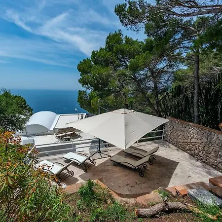 House Rosa Blu