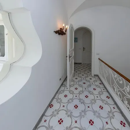 House Rosa Blu Capri